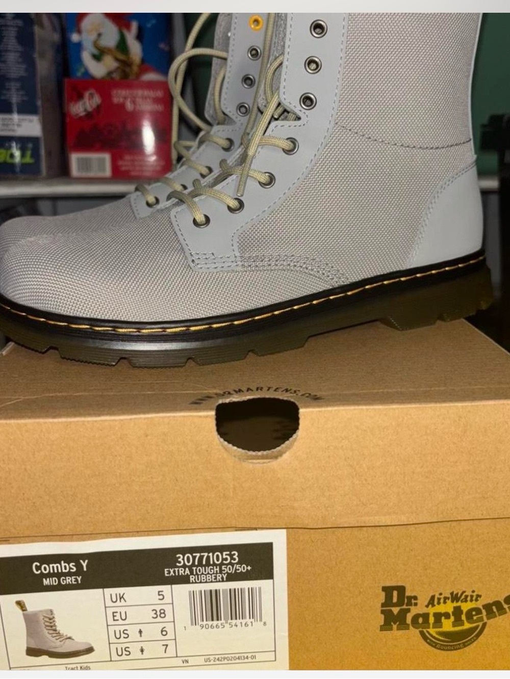 Dr. Martens Mid Grey Kids Combs Y Boots